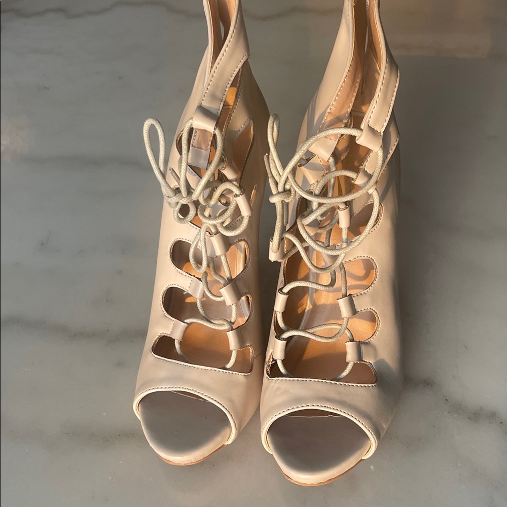 Glaze Cream Lace-Up Women's Heels
